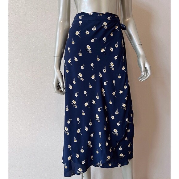 Madewell Heyday Tulip Hem Wrap Midi Skirt Women’s Size 10 Floral Navy Blue - Picture 6 of 10
